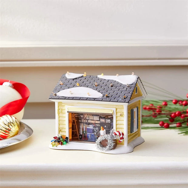 Christmas Village Building Vibrant Colors Lighted Christmas House Fadeless Stable  Resin Hand Painted for Office